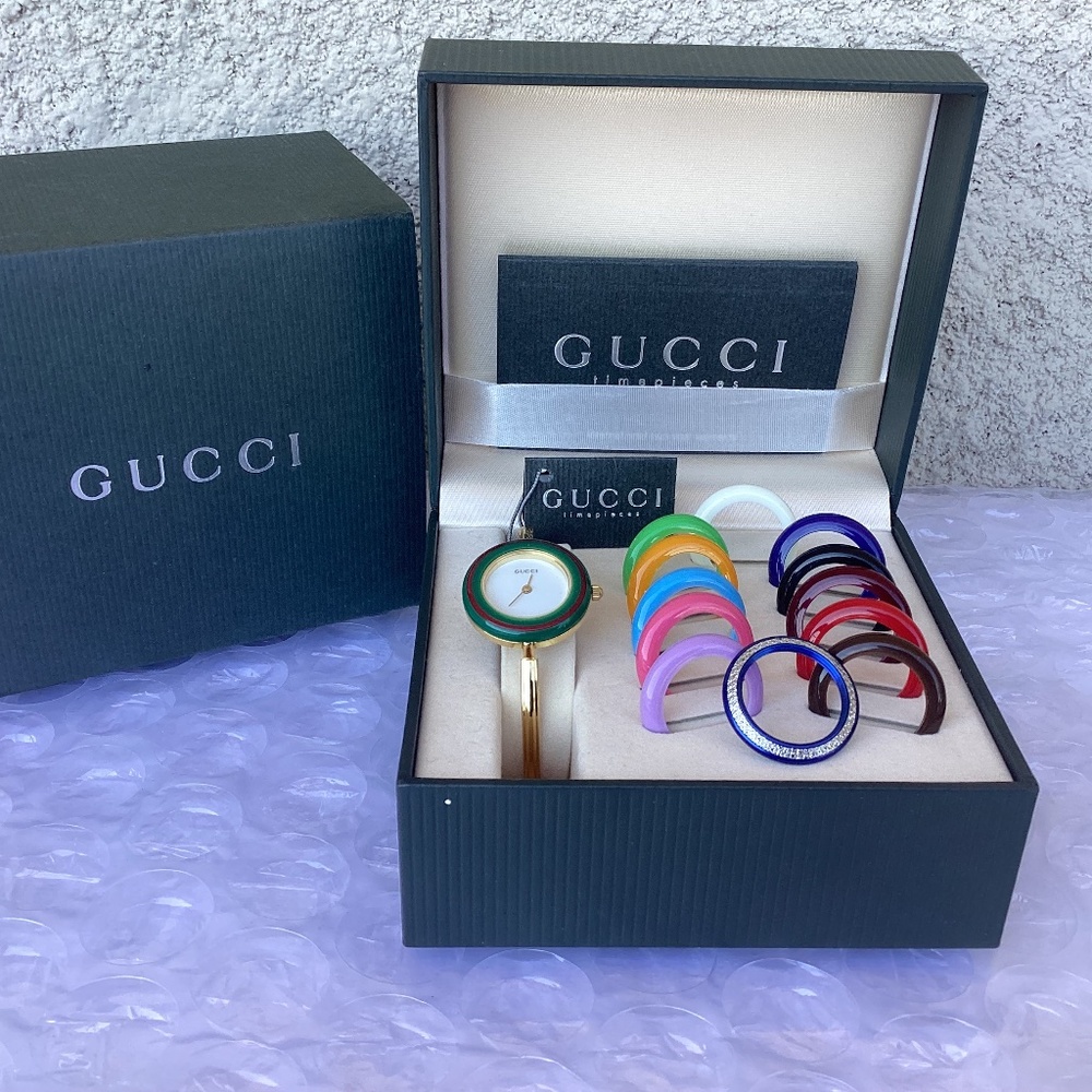 Vintage Gucci 11/12.2 Interchangeable Bezel Watch Near Mint Preowned Condition